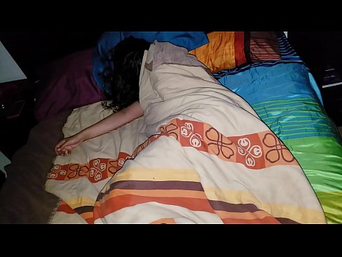 ❤️ Stepson berating sua jovem madrasta enquanto ela dorme. ❌ Porno fodido em porno pt-br.playcrot69.top